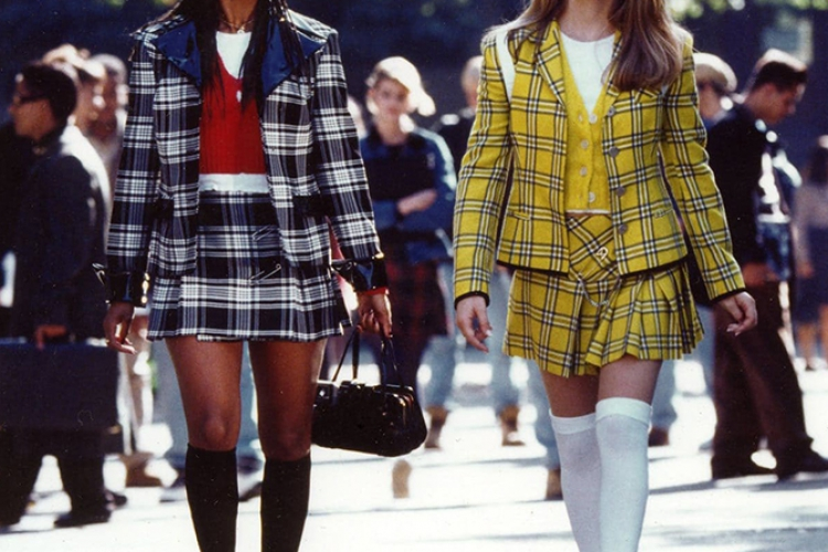 Fashionably Chic: The Definitive Collection of Iconic Style Statements