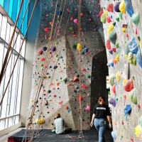 Indoor climbing wall