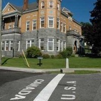 USA - Canada (Derby Line)