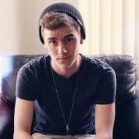 Connor Franta (ConnorFranta)