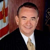 Tommy Thompson (Republican)