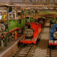 Paint Pots and Queens