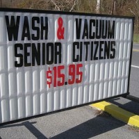 Wash & Vacuum Senior
Citizens $15.95