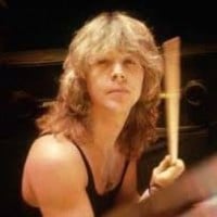 Clive Burr