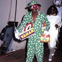 "Just Rolled Out of Bed" Look