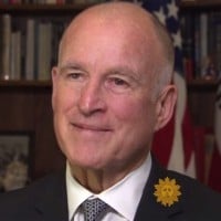 Jerry Brown (D)