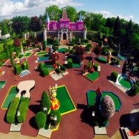 Miniature golf course