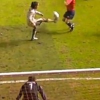 Ronaldinho's Overhead Kick vs. Osasuna (2004)