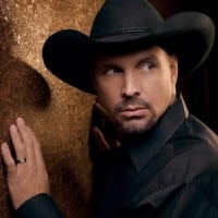 Garth Brooks 