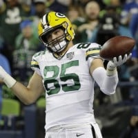 Robert Tonyan Returns from Injury, but Isn't a Big Factor