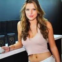 Bella Thorne - Shake It Up