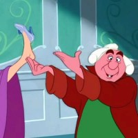 In "Aschenputtel" the stepsisters cut off parts of their feet to fit into the shoe