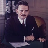 Thomas Dewey (R)