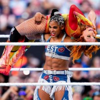 Bianca Belair vs Becky Lynch (Raw Women's Championship)