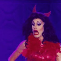 Phi Phi O'Hara vs. Sharon Needles (It's Raining Men)
