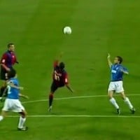 Rivaldo's Bicycle Kick vs. Valencia (2001)
